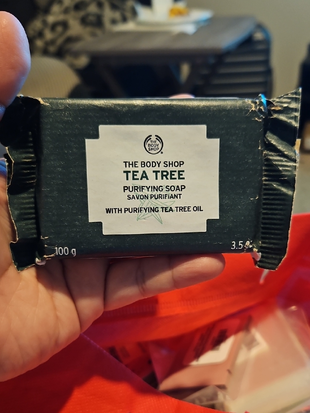 The Body Shop Tea Tree Purifying Soap - Dark Green